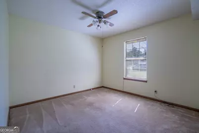 157 W Peach Avenue, Kingsland, GA 31548 - Photo 16