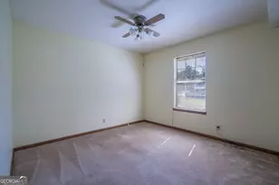 157 W Peach Ave, Kingsland, GA 31548 - Photo 16