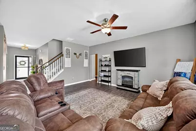 656 Dolly Drive, Forsyth, GA 31029 - Photo 10