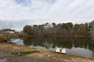 2755 Milton Bryan Dr, Loganville, GA 30052 - Photo 12