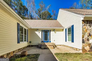 175 Kingswood Dr, Fayetteville, GA 30215 - Photo 4