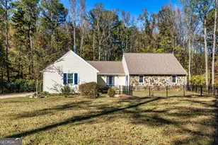 175 Kingswood Dr, Fayetteville, GA 30215 - Photo 1