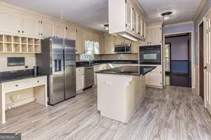 175 Kingswood Dr, Fayetteville, GA 30215 - Photo 12