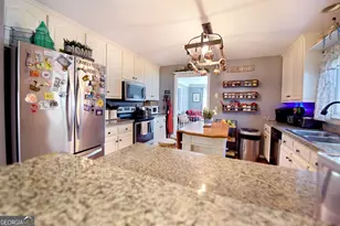 107 E Clinton Dr, Rome, GA 30165 - Photo 12