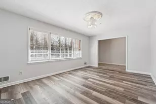 131 Heron Dr, Riverdale, GA 30274 - Photo 6