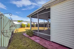 217 Brightleaf Cir, Hinesville, GA 31313 - Photo 32