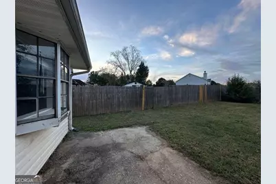 301 Deerfield Drive, Jonesboro, GA 30238 - Photo 8