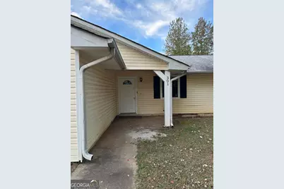 301 Deerfield Drive, Jonesboro, GA 30238 - Photo 2