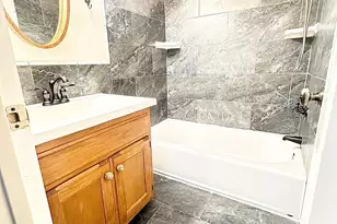 661 N Parkwood Rd, Decatur, GA 30030 - Photo 18