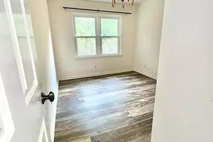 661 N Parkwood Rd, Decatur, GA 30030 - Photo 14