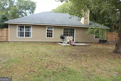 824 E Hilton Avenue, Kingsland, GA 31548 - Photo 4