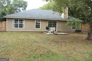 824 E Hilton Ave, Kingsland, GA 31548 - Photo 4