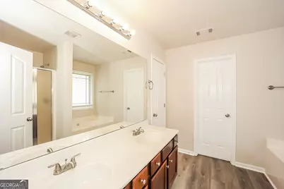 7685 Battle Way, Fairburn, GA 30213 - Photo 10