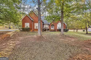 121 Turner Creek Dr, Hampton, GA 30228 - Photo 1