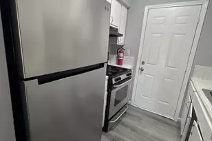 147 Lawton St SW, Atlanta, GA 30314 - Photo 4