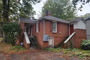 2516 Semmes St, East Point, GA 30344 - Photo 2