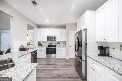 219 Diamond Place, Gray, GA 31032 - Photo 12