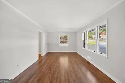 352 3rd Avenue, Winder, GA 30680 - Photo 8