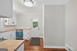 352 3rd Ave, Winder, GA 30680 - Photo 16