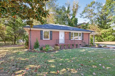 352 3rd Avenue, Winder, GA 30680 - Photo 6