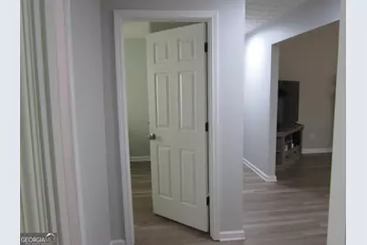 5581 Ashmoore Court, Flowery Branch, GA 30542 - Photo 18