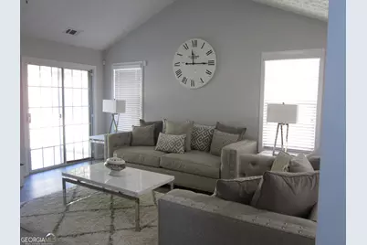 5581 Ashmoore Court, Flowery Branch, GA 30542 - Photo 10