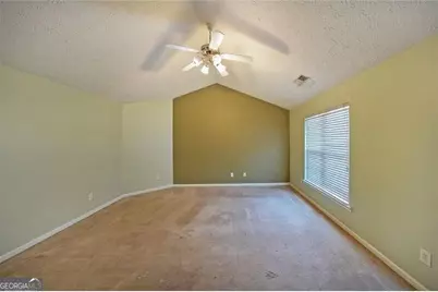 9886 Vista Circle, Union City, GA 30291 - Photo 24