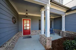 405 Rapids Dr, Bogart, GA 30622 - Photo 4