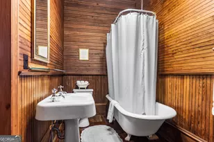 323 N Main St, Swainsboro, GA 30401 - Photo 28