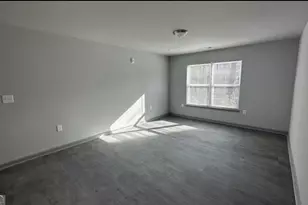 3304 Fairington Village Dr, Lithonia, GA 30038 - Photo 2