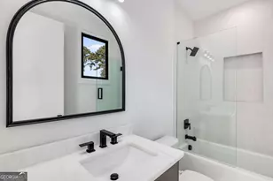 1000 Clementstone Dr, Sandy Springs, GA 30342 - Photo 52