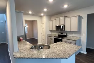 504 Pomegranate Cir, McDonough, GA 30253 - Photo 2