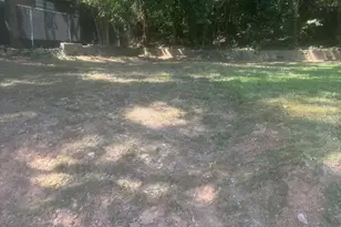 2813 Sylvan Rd, Atlanta, GA 30344 - Photo 2