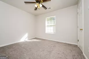 546 Forest Hill Dr, Stockbridge, GA 30281 - Photo 10