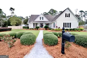 1410 Forest Way, Nashville, GA 31639 - Photo 2