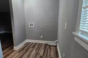 2963 Redwine Rd, East Point, GA 30344 - Photo 6