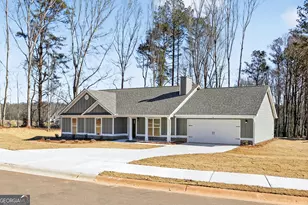 159 Mockingbird Ln, Winder, GA 30680 - Photo 2