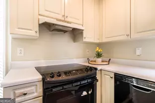 178 Springfield Blvd, Macon, GA 31210 - Photo 10