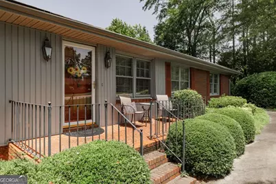 110 S Homewood Drive, Athens, GA 30606 - Photo 2