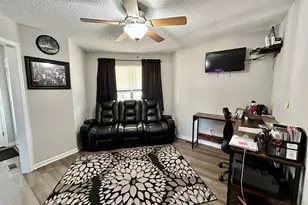 1802 W Golden Road W, Tifton, GA 31793 - Photo 8