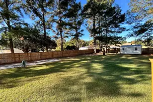 1802 W Golden Road W, Tifton, GA 31793 - Photo 32