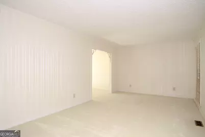 125 Surrey Place, Perry, GA 31069 - Photo 4