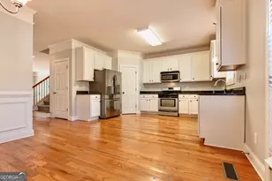 2249 Ewell Park Dr, Lawrenceville, GA 30043 - Photo 8