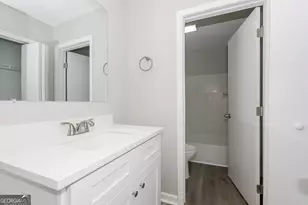 2242 Marion Ln, Morrow, GA 30260 - Photo 10