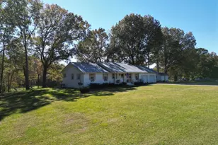 2053 Buttermilk Rd SW, Cave Spring, GA 30124 - Photo 4