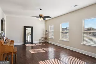 145 Thrushwood Dr, Fayetteville, GA 30215 - Photo 18