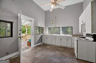 15 Frost School Rd, Lagrange, GA 30241 - Photo 10