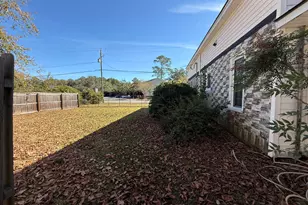 219 N College St, Pembroke, GA 31321 - Photo 22