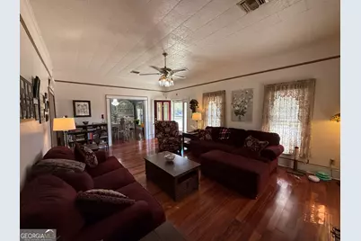 219 N College Street, Pembroke, GA 31321 - Photo 6