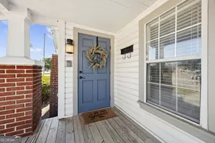 383 1st St, Folkston, GA 31537 - Photo 12